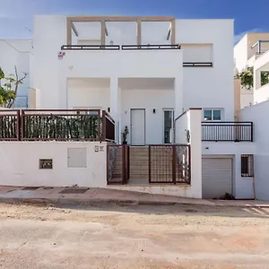 Chalet Lola Gonzalez San José