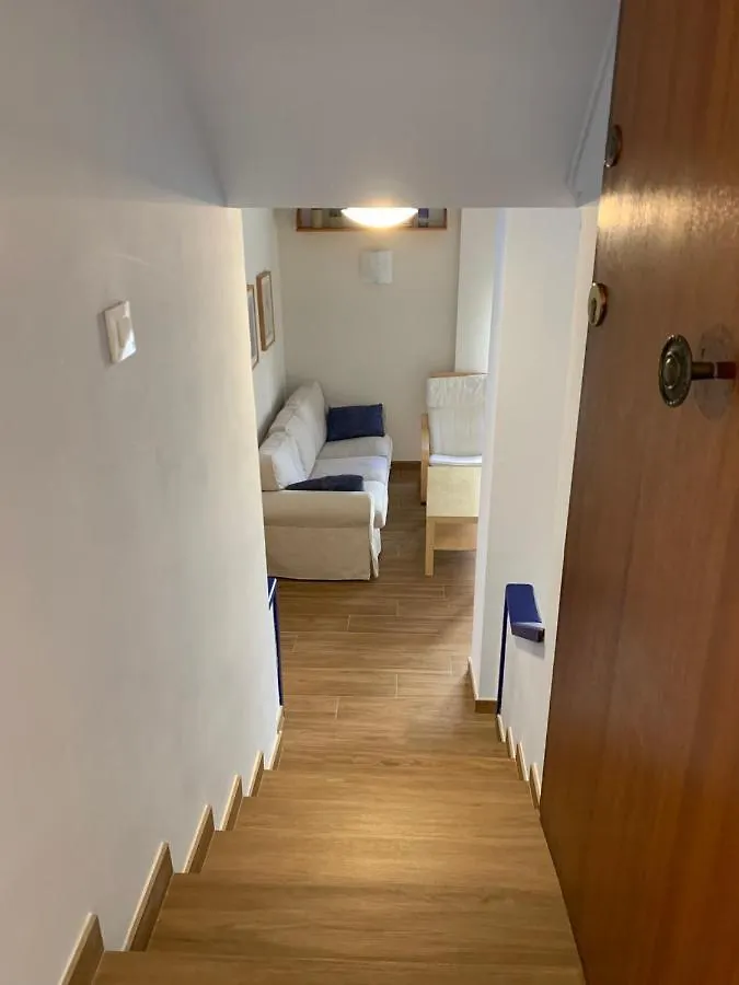 Cosy Apartment In L Escala, 7 Mins Walk To The Closest Beach, Riells L'Escala